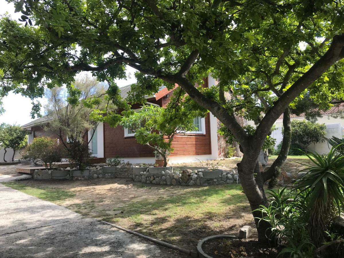 African Holiday Home In Table View Cape Town Exterior foto